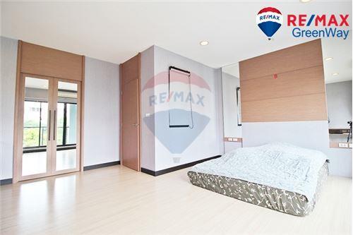 Chom Thong Second hand single house condo for sale rent